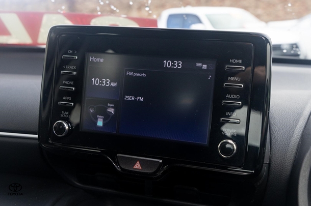 2023 Toyota Yaris Cross Hybrid GX image 14
