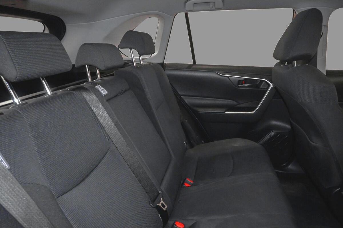 2024 Toyota RAV4 GX Auto 2WD image 8