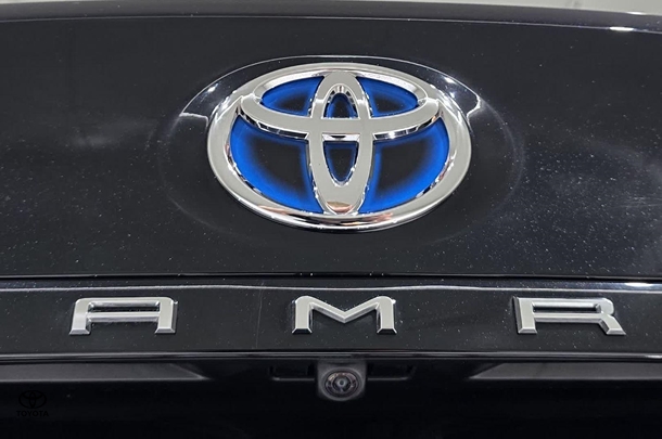 2020 Toyota Camry Hybrid Ascent Sport image 7