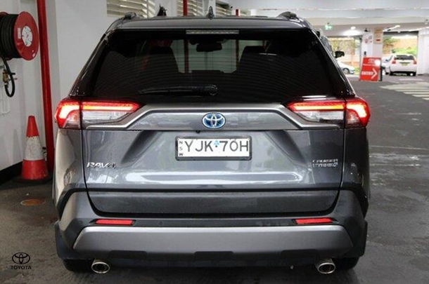 2019 Toyota RAV4 Hybrid Cruiser-AWD image 20