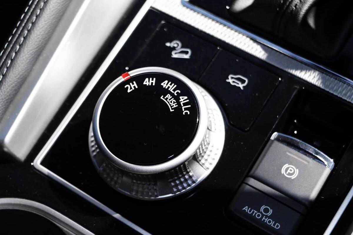 2024 Mitsubishi Pajero Sport GLS QG Auto 4x4 MY24 image 14