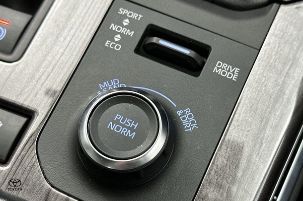 2021 Toyota Kluger AWD GRANDE image 28