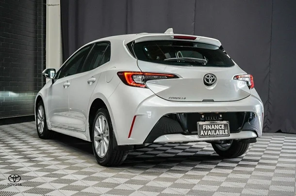 2024 Toyota COROLLA Ascent Sport image 5