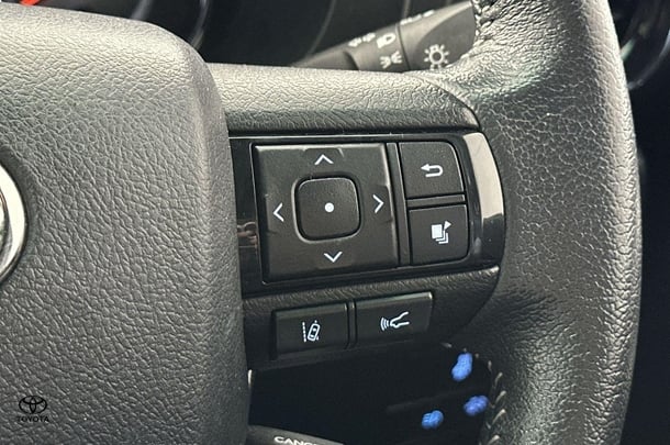 2019 Toyota Hilux Rugged X image 33