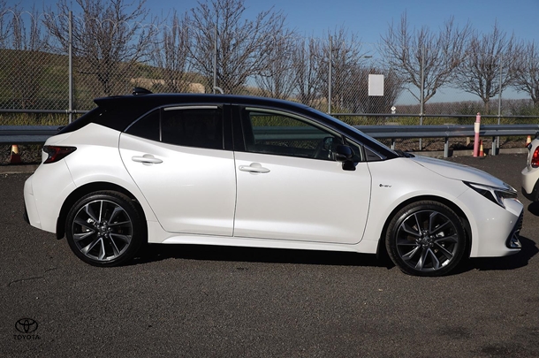 2024 Toyota Corolla ZR image 8