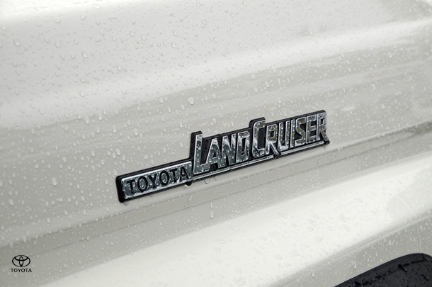 2025 Toyota LC MILITARY GXL image 22