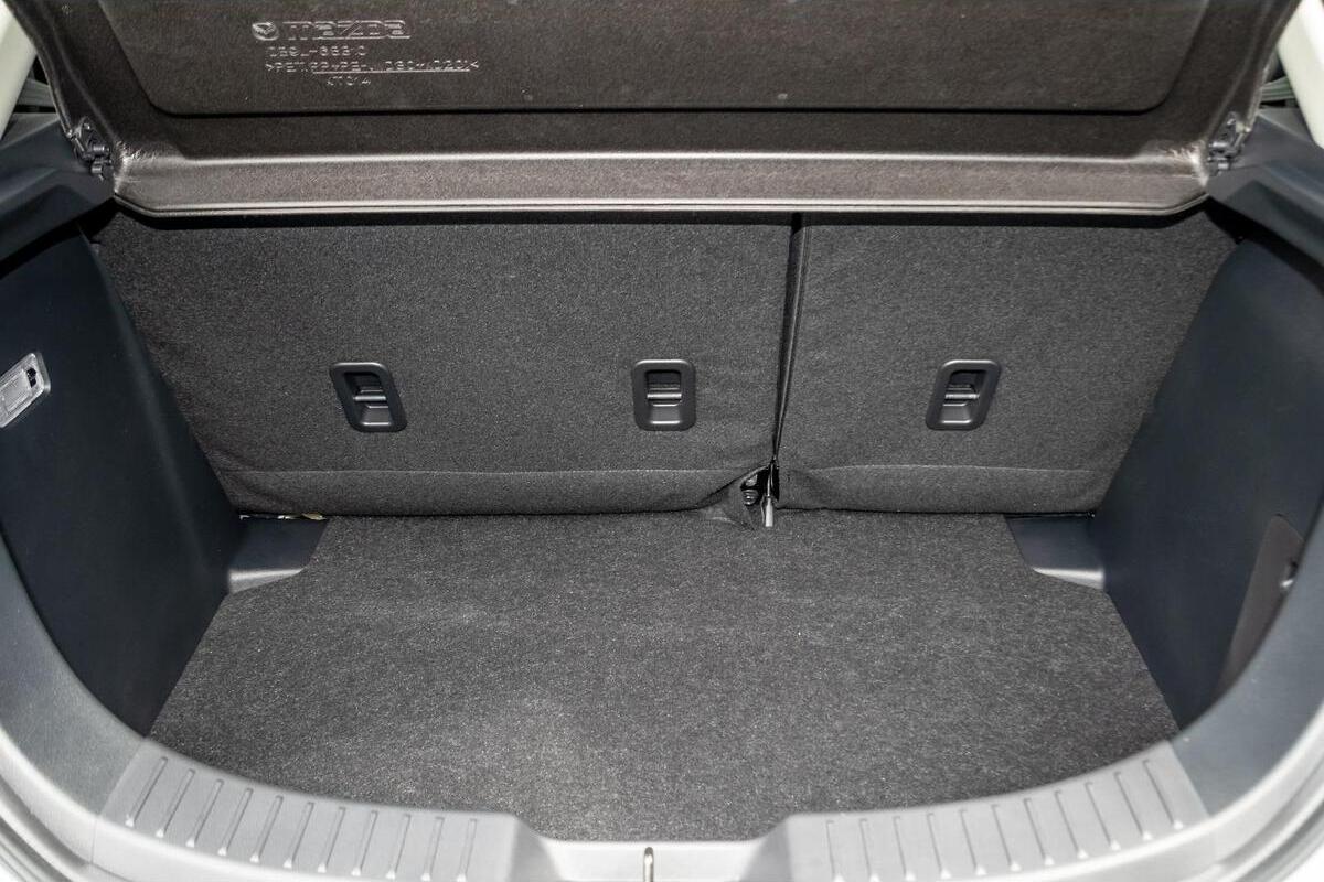 2024 Mazda 2 G15 Pure DJ Series Manual image 10