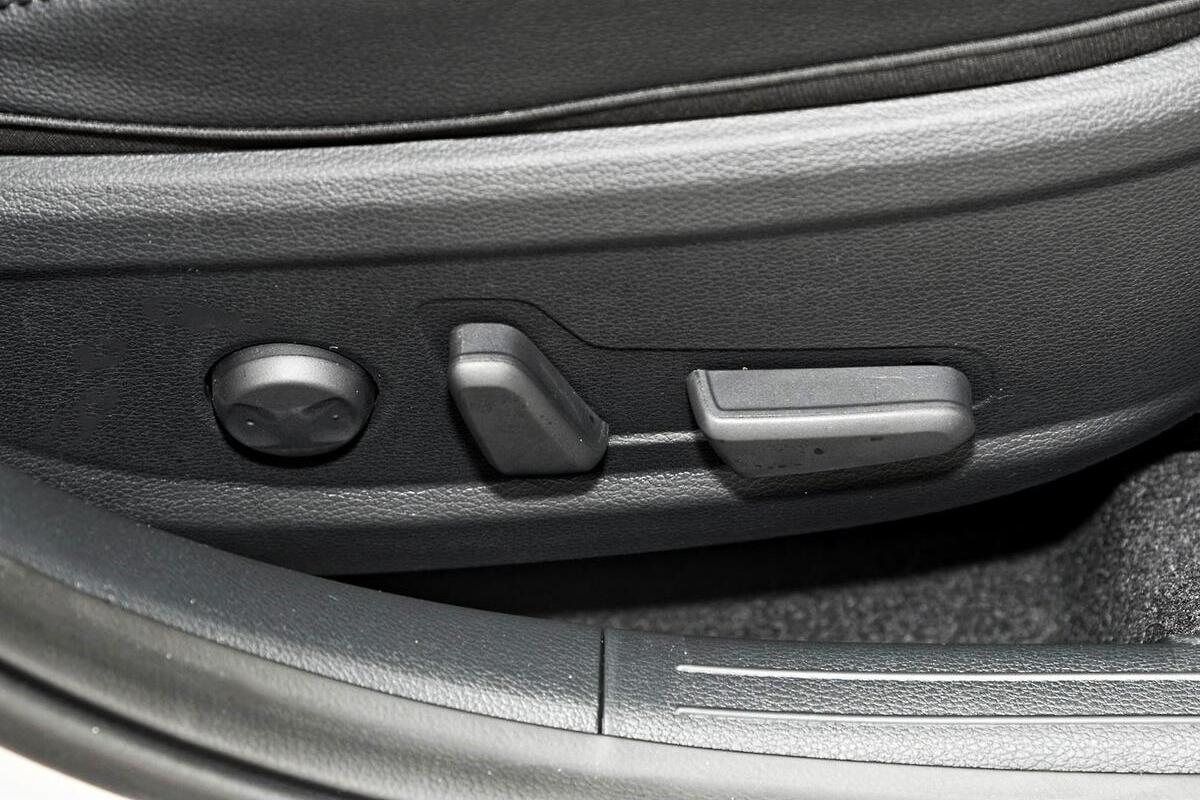 2024 Kia Cerato GT Auto MY24 image 14