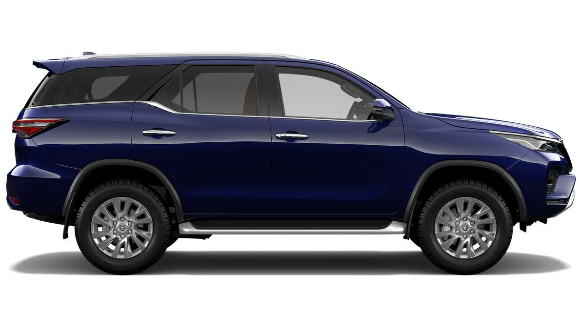 2025 Toyota Fortuner Crusade Automatic image 2