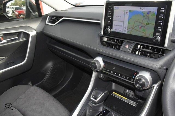 2020 Toyota RAV4 Hybrid GXL AWD image 10
