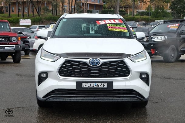 2023 Toyota KLUGER HYBRID GXL AWD image 4