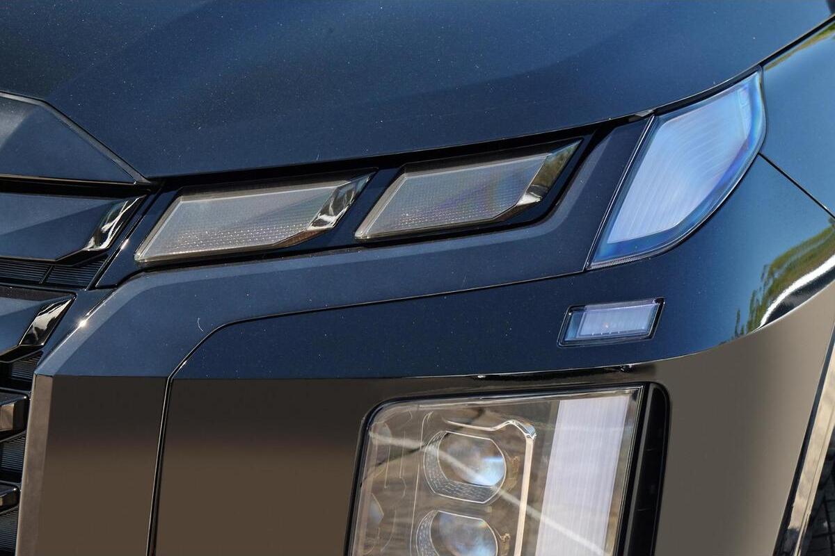 2024 Hyundai Palisade Calligraphy Black Ink Auto AWD MY25 image 17