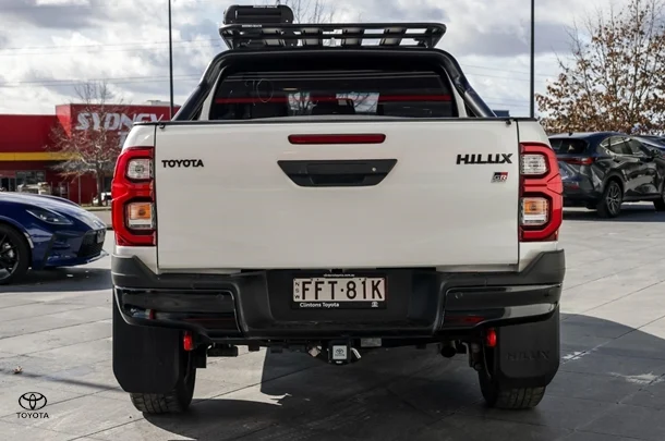 2023 Toyota HILUX GR-S image 5