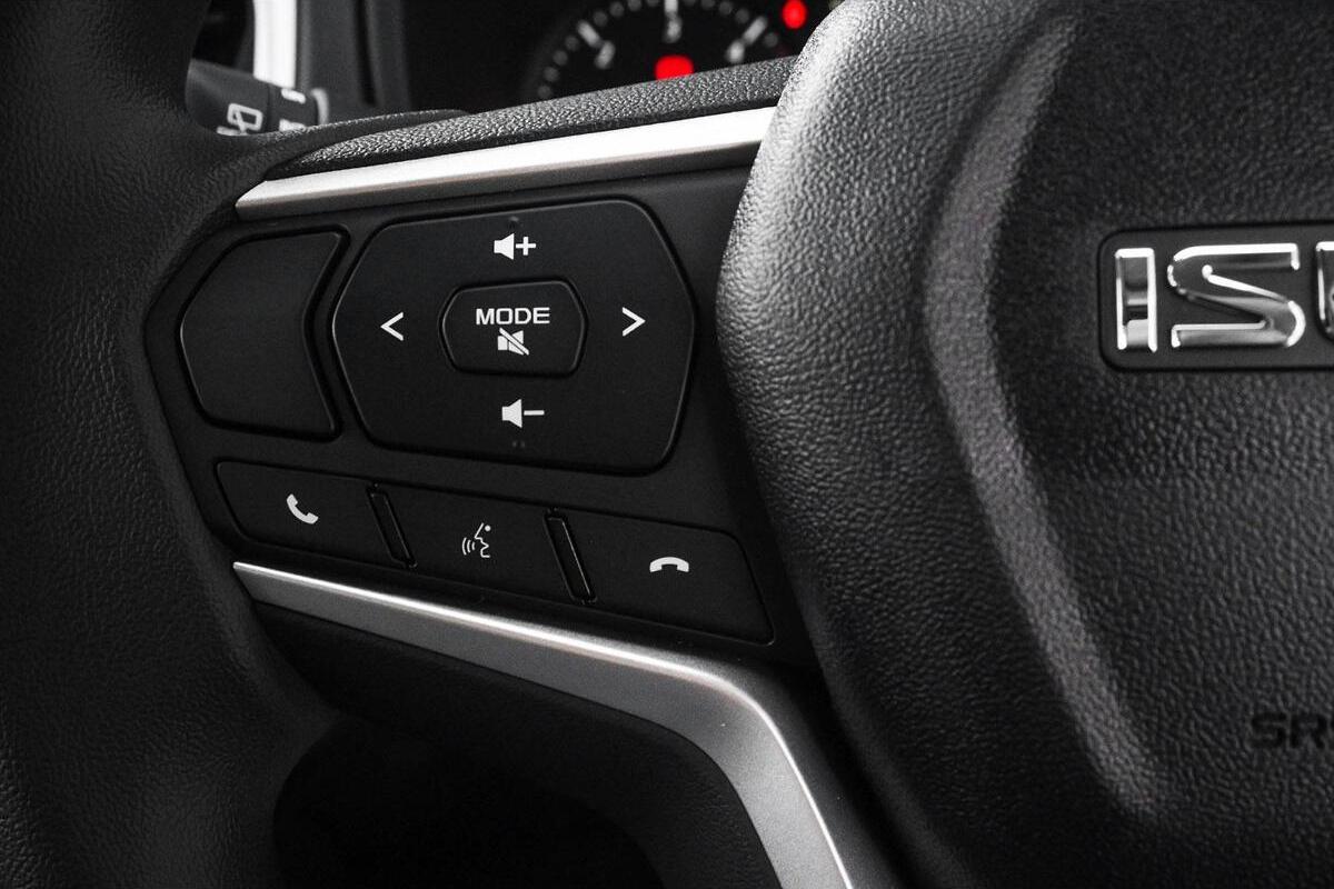 2024 Isuzu MU-X LS-M Auto 4x4 MY24 image 13