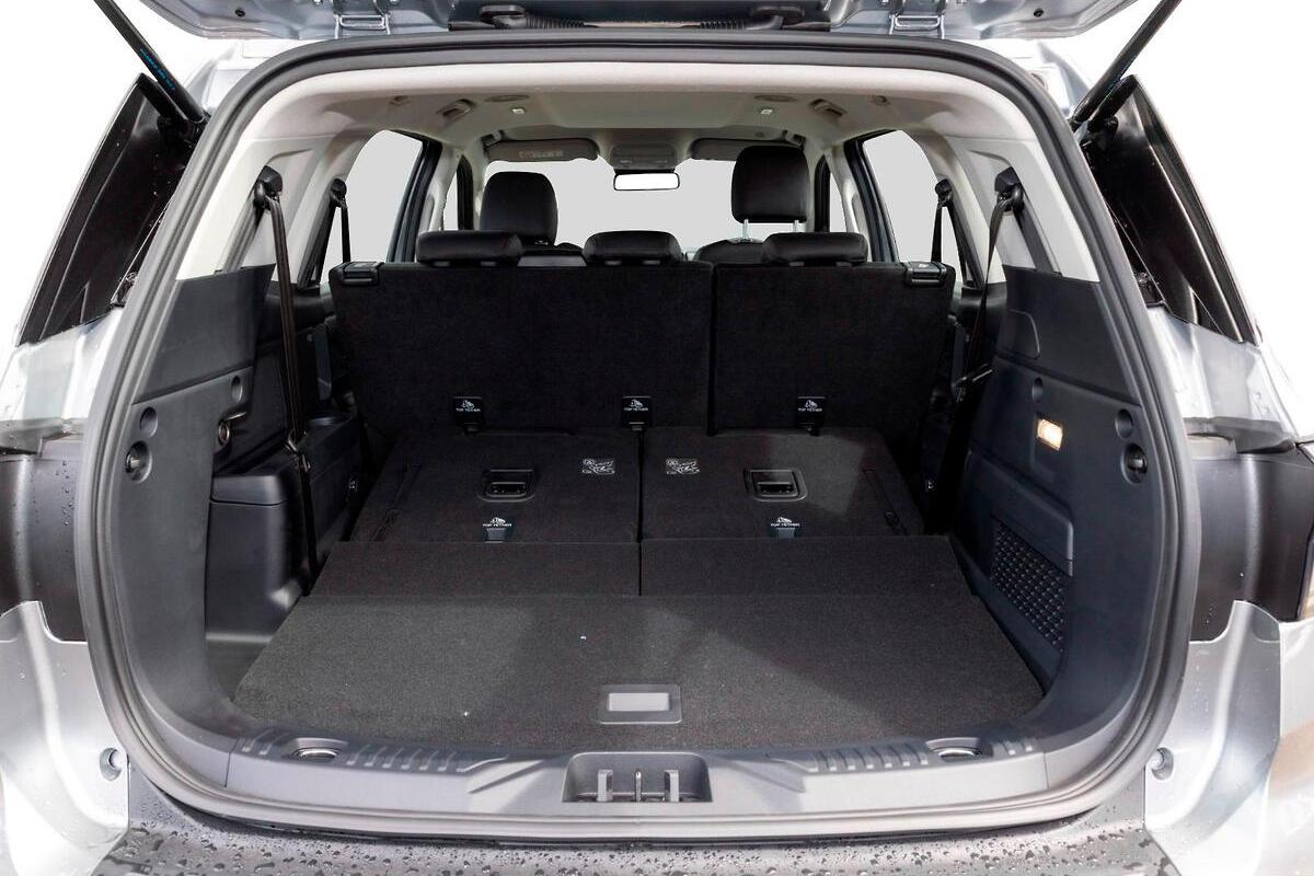 2024 Ford Everest Ambiente Auto RWD MY25.25 image 10