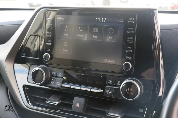 2022 Toyota Kluger Hybrid GX AWD image 4