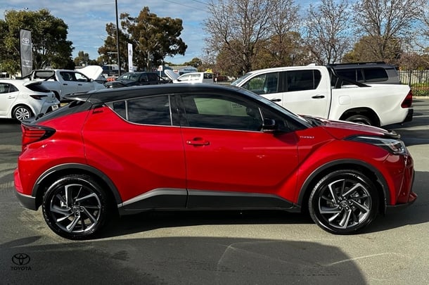 2021 Toyota C-HR Koba 2WD image 4