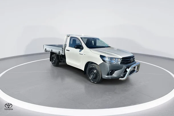 2021 Toyota Hilux Workmate image 2