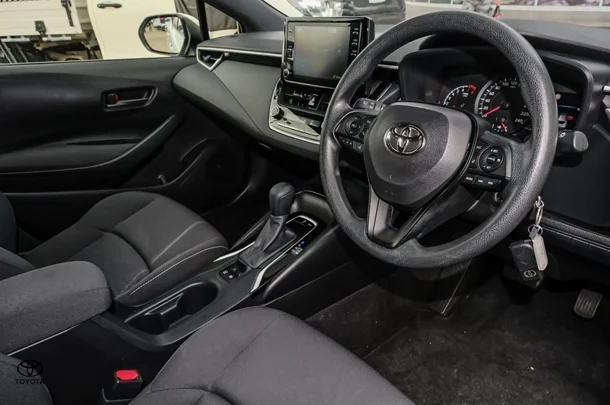 2019 Toyota COROLLA Ascent Sport image 7