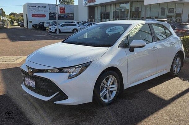 2020 Toyota COROLLA Ascent Sport image 7