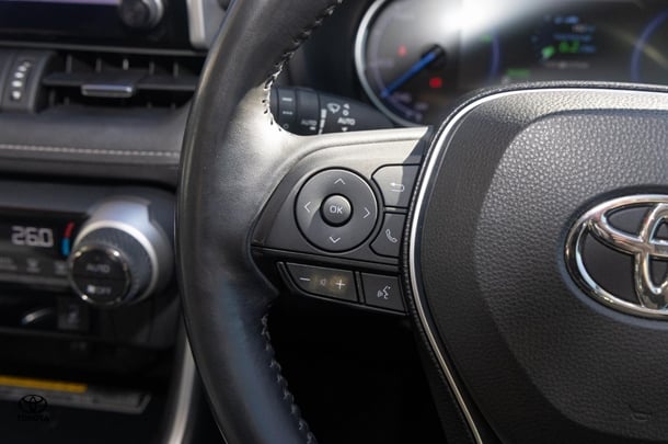 2019 Toyota Rav4 Hybrid Cruiser-AWD image 12