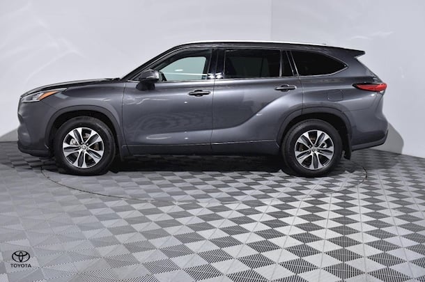 2022 Toyota Kluger GXL image 11