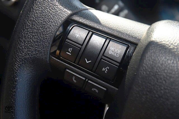 2022 Toyota Fortuner GX image 14