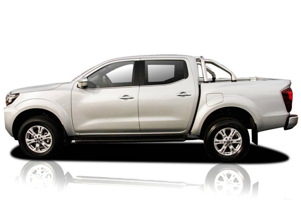 2025 Nissan Navara ST D23 Manual 4x4 MY24 Dual Cab image 4