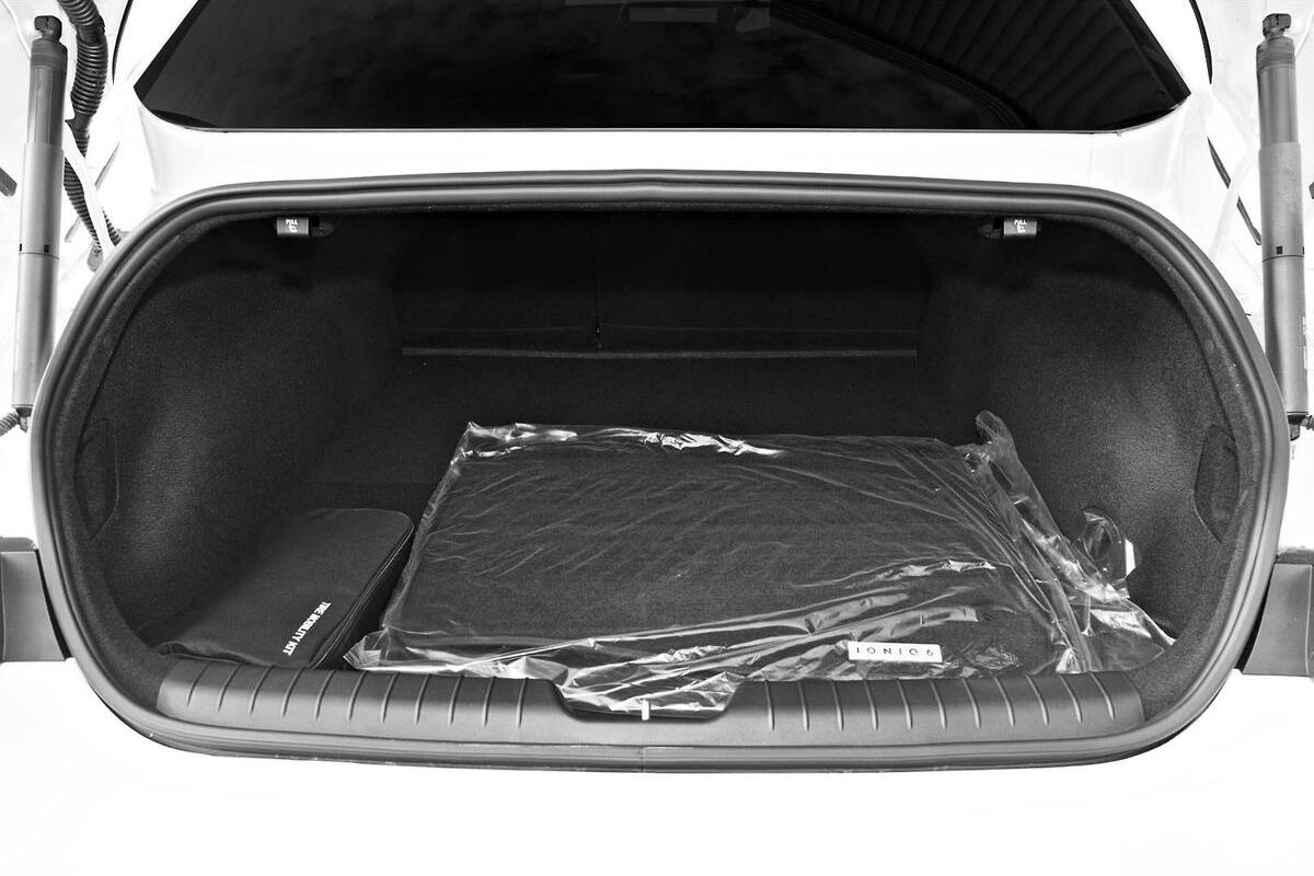 2024 Hyundai IONIQ 6 DYNAMIQ Auto 2WD MY24 image 9