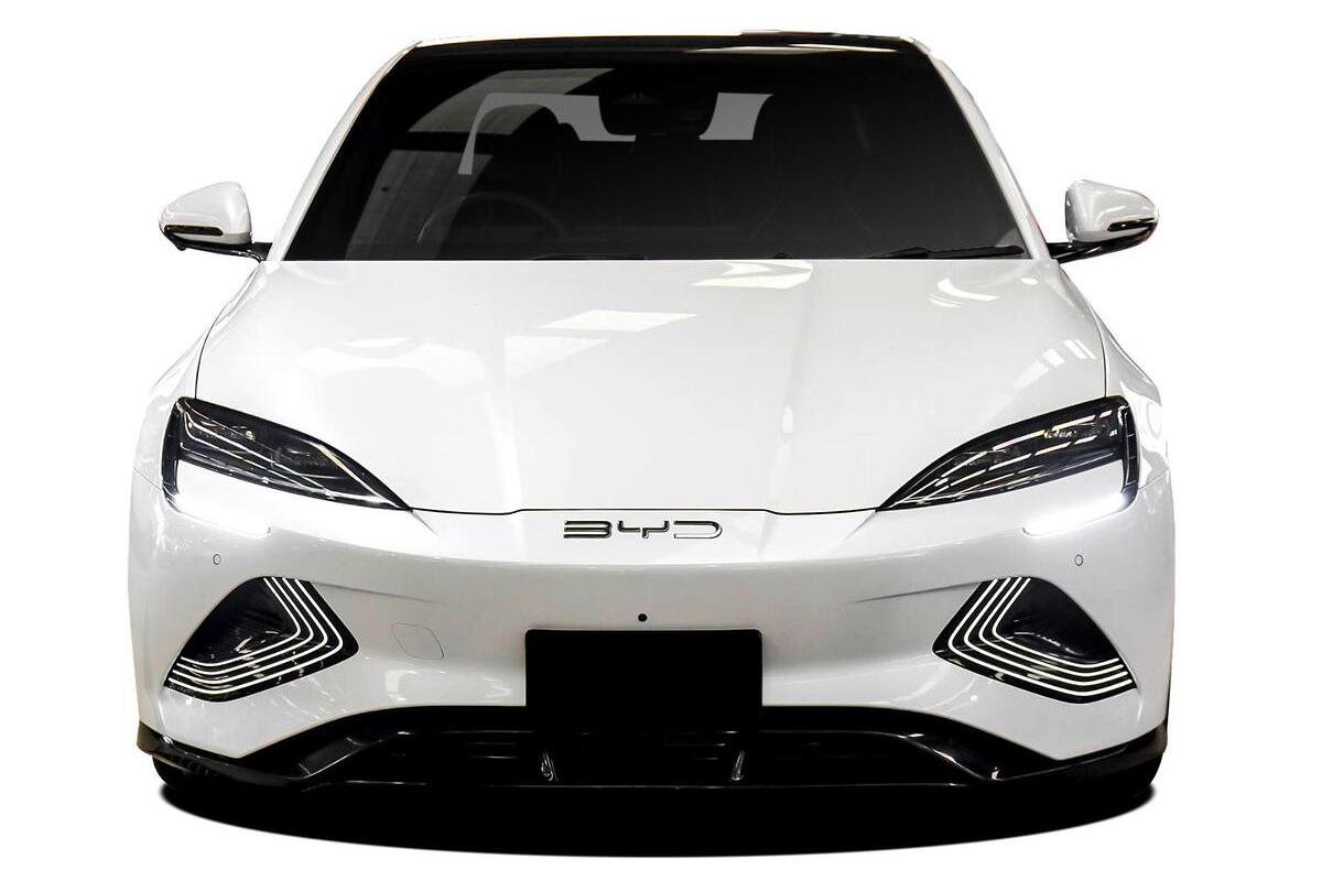 2025 BYD Seal Dynamic Auto MY25 image 2