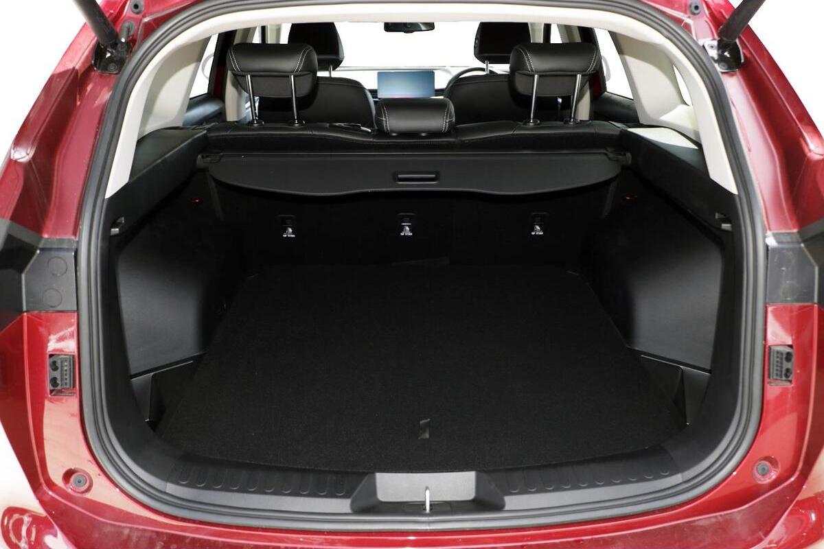 2025 GWM Haval H6 Ultra Hybrid Auto image 8