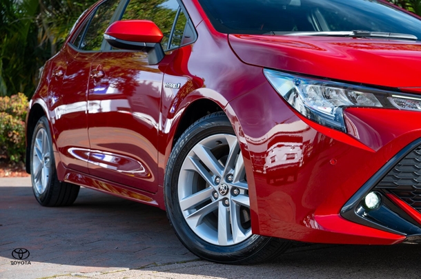 2021 TOYOTA Corolla Hatch Hybrid SX image 6