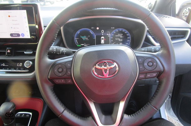 2024 Toyota Corolla ZR image 14