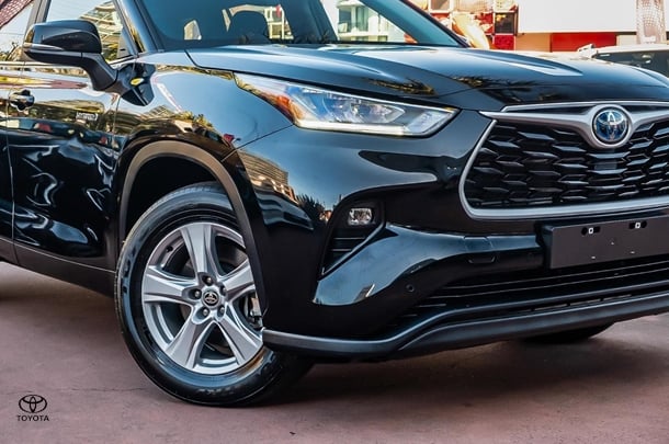 2023 TOYOTA Kluger Hybrid GX AWD image 11