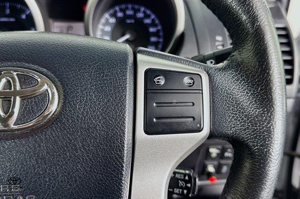 2017 Toyota Prado GXL image 19