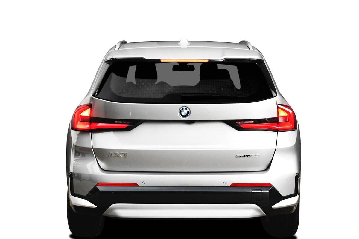 2024 BMW iX1 eDrive20 xLine U11 Auto image 3
