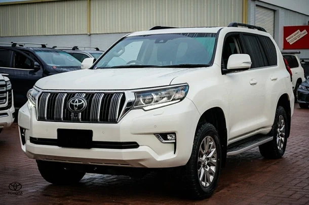 2021 Toyota Prado Kakadu image 4