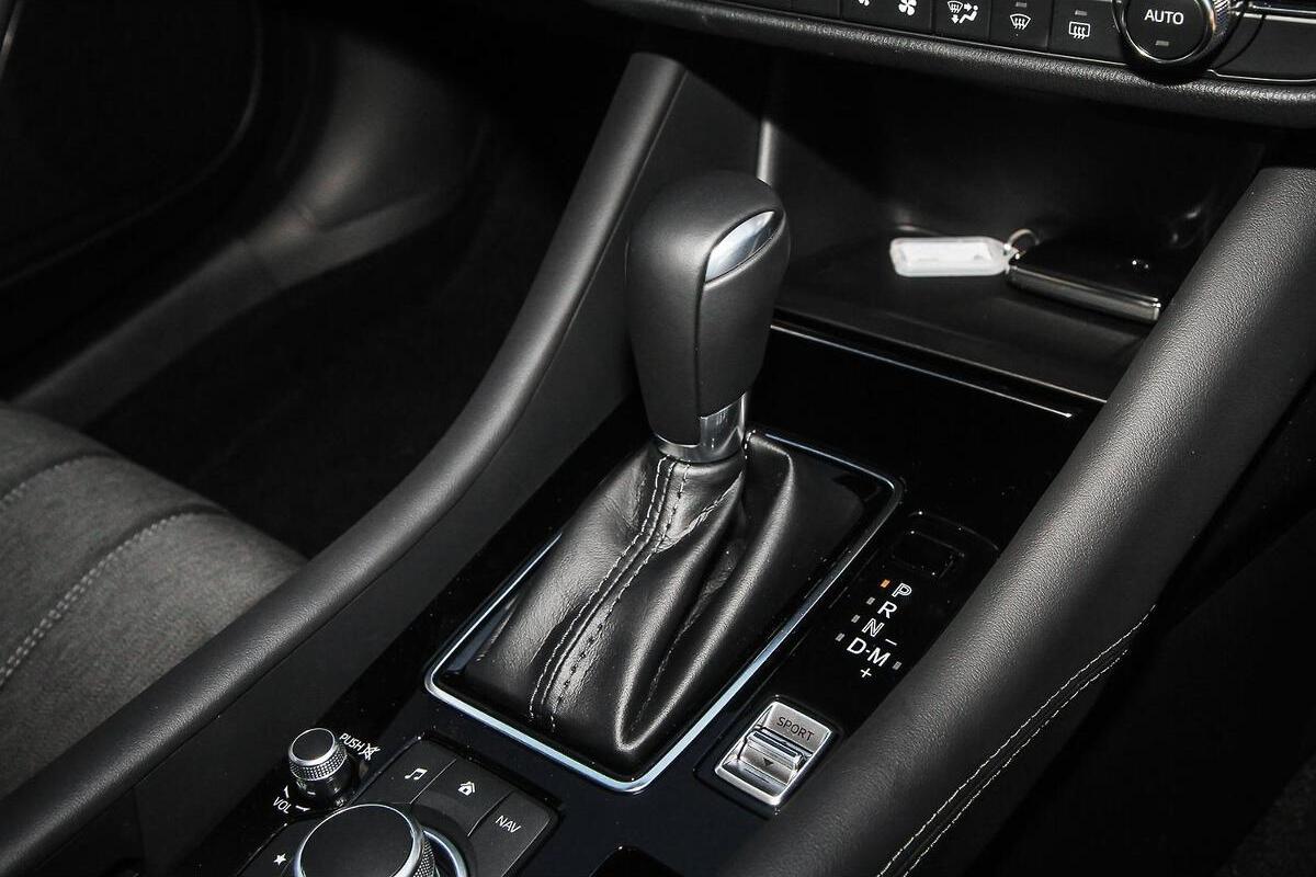 2024 Mazda 6 G25 Sport GL Series Auto image 17