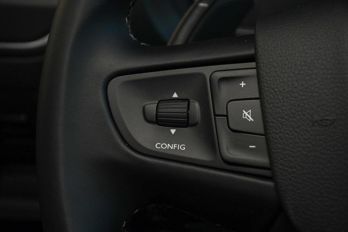 2024 Peugeot Expert Pro Long Auto image 17