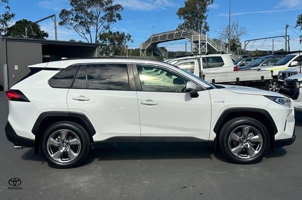 2020 Toyota Rav4 Hybrid GXL-2WD image 2