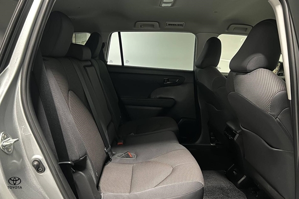 2021 Toyota Kluger Hybrid GX AWD image 11
