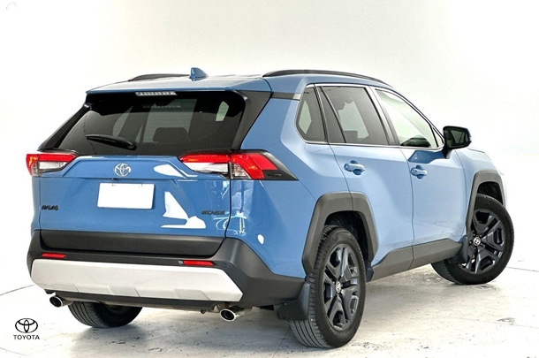 2022 Toyota RAV4 Edge AWD image 42