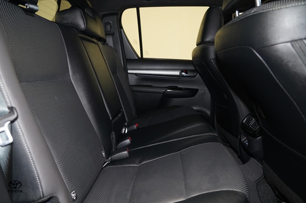 2024 Toyota Hilux 4x4 Rogue image 20