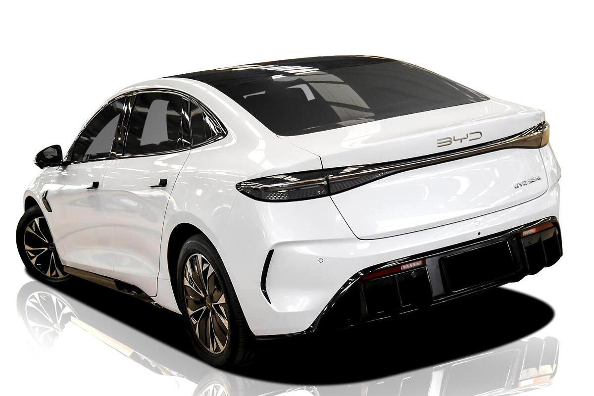 2025 BYD Seal Dynamic Auto MY25 image 4