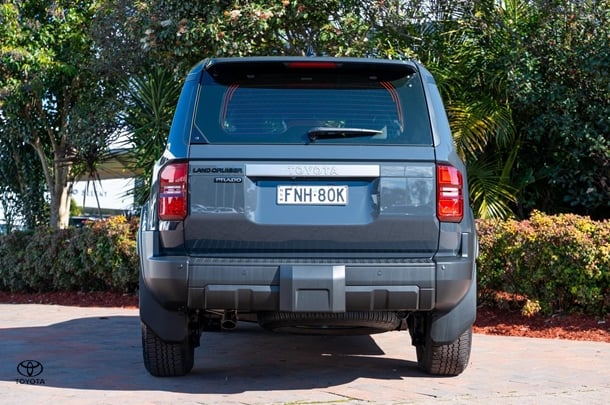 2025 TOYOTA Prado GX image 4