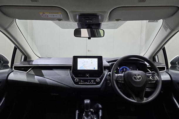 2024 Toyota COROLLA SEDAN HYBRID Ascent Sport image 13