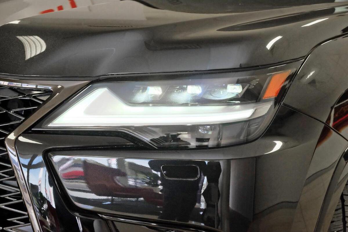 2025 Lexus LX LX600 F Sport Auto 4x4 image 4