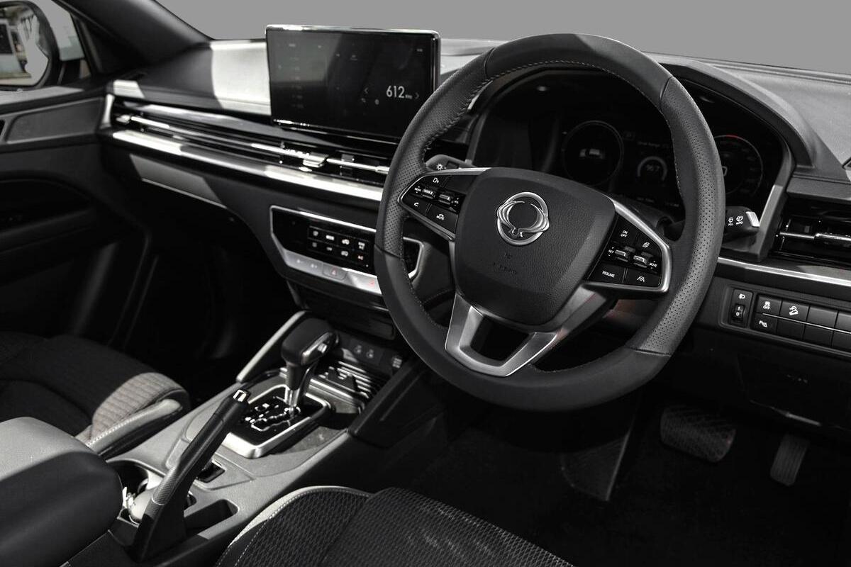 2024 SsangYong Musso ELX Auto 4x4 MY24 image 6