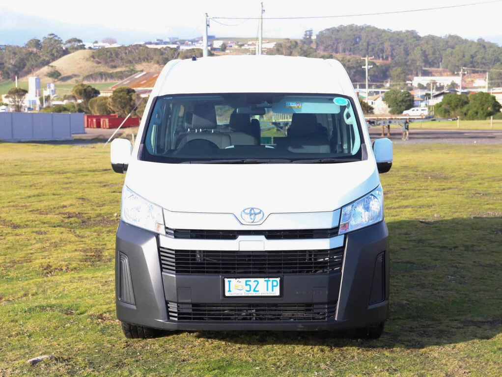 2019 Toyota Hiace SLWB image 2