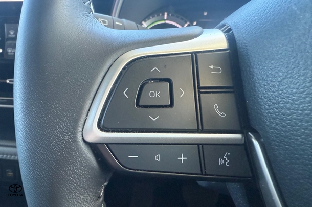 2024 Toyota Kluger Hybrid GX AWD image 21